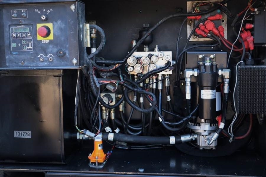 Cho thuê Genie GS4069DC Electric, 14m Working Height, 363kg Capac  Genie GS4069DC Electric, 14m Working Height, 363kg Capac: hình 7