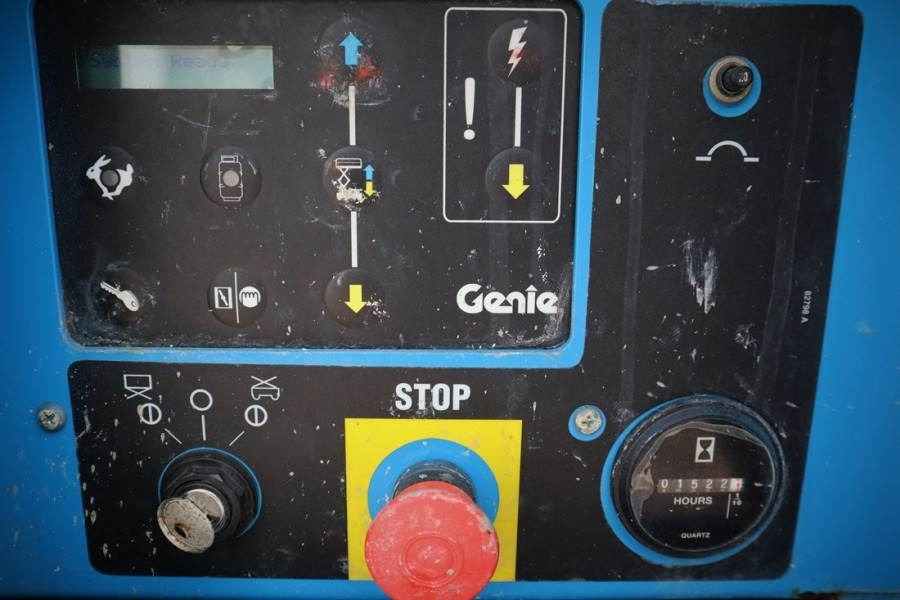 Genie GS4390 Diesel, 4x4 Drive, 15.11m Working Height 68 - Máy nâng người hình kéo: hình 3 Genie GS4390 Diesel, 4x4 Drive, 15.11m Working Height 68 - Máy nâng người hình kéo: hình 3