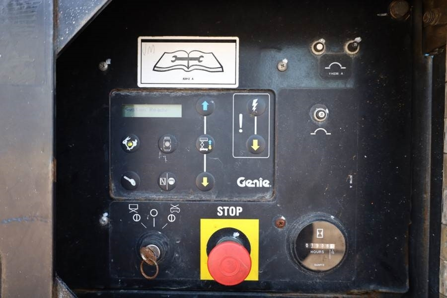 Genie GS5390 Diesel, 4x4 Drive, 18.15m Working Height, 6  - Máy nâng người hình kéo: hình 5 Genie GS5390 Diesel, 4x4 Drive, 18.15m Working Height, 6  - Máy nâng người hình kéo: hình 5