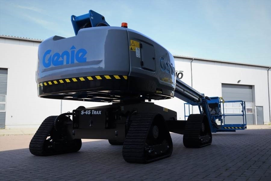 Genie S45XC Trax Valid inspection, *Guarantee! Diesel, 4  - Xe nâng người hình viễn vọng kính: hình 2 Genie S45XC Trax Valid inspection, *Guarantee! Diesel, 4  - Xe nâng người hình viễn vọng kính: hình 2