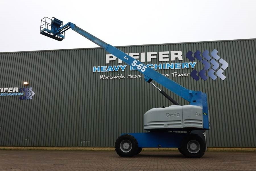 Genie S65 4WD Diesel, 4x4 Drive, 22m Working Height, 17m - Xe nâng người hình viễn vọng kính: hình 3 Genie S65 4WD Diesel, 4x4 Drive, 22m Working Height, 17m - Xe nâng người hình viễn vọng kính: hình 3