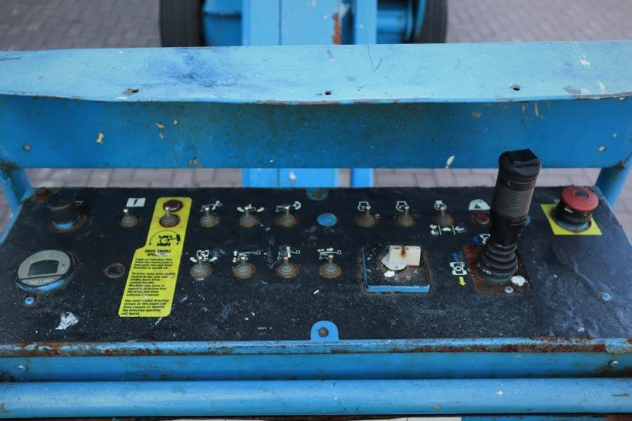 Genie Z45/25J Bi-Energy Diesel / Battery, 4x2 Drive, 16m - Xe nâng người nhiều khớp nối: hình 4 Genie Z45/25J Bi-Energy Diesel / Battery, 4x2 Drive, 16m - Xe nâng người nhiều khớp nối: hình 4