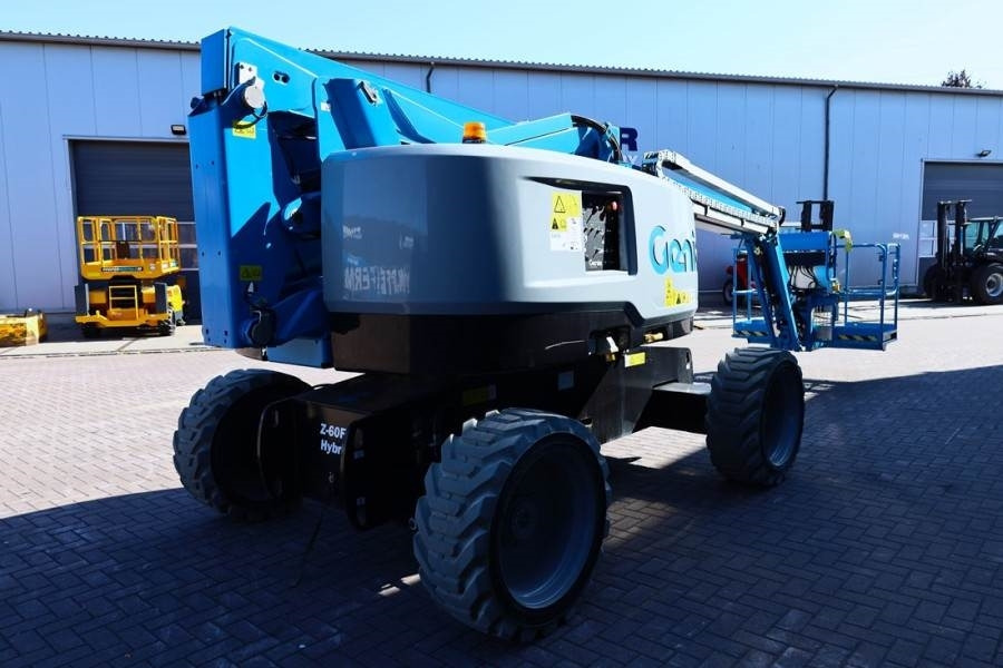 Genie Z60/37FE Guarantee! Hybrid, 4x4 Drive, 20m Working - Xe nâng người nhiều khớp nối: hình 2 Genie Z60/37FE Guarantee! Hybrid, 4x4 Drive, 20m Working - Xe nâng người nhiều khớp nối: hình 2