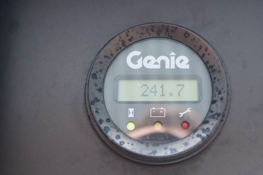 Genie Z60/37FE Valid Inspection, *Guarantee! Hybrid, 4x4 - Xe nâng người nhiều khớp nối: hình 5 Genie Z60/37FE Valid Inspection, *Guarantee! Hybrid, 4x4 - Xe nâng người nhiều khớp nối: hình 5