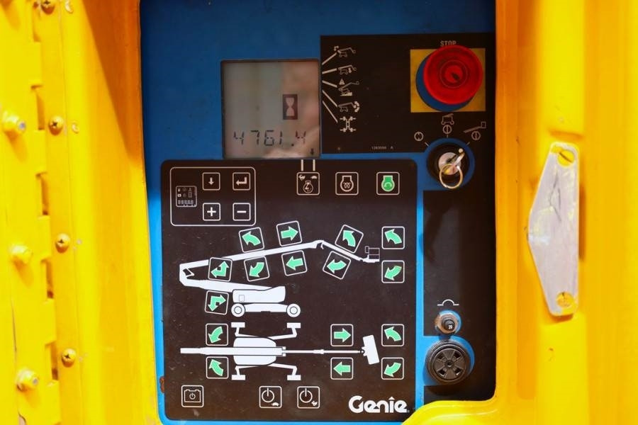 Genie ZX135/70 Diesel, 4x4x4 Drive, 43m Lifting Height, - Xe nâng người nhiều khớp nối: hình 5 Genie ZX135/70 Diesel, 4x4x4 Drive, 43m Lifting Height, - Xe nâng người nhiều khớp nối: hình 5