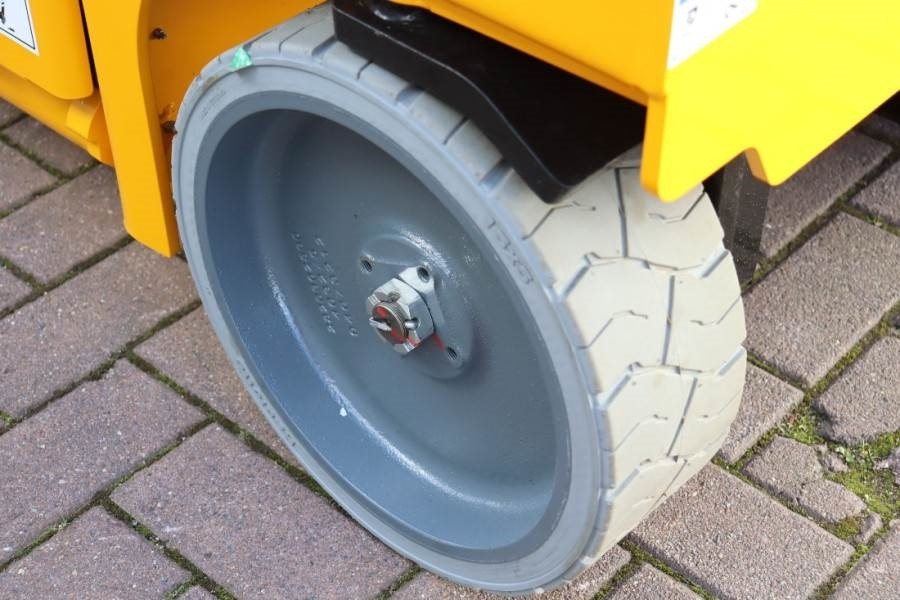 Máy nâng người hình kéo Haulotte Compact 10N Valid Inspection, *Guarantee! 10m Work: hình 7