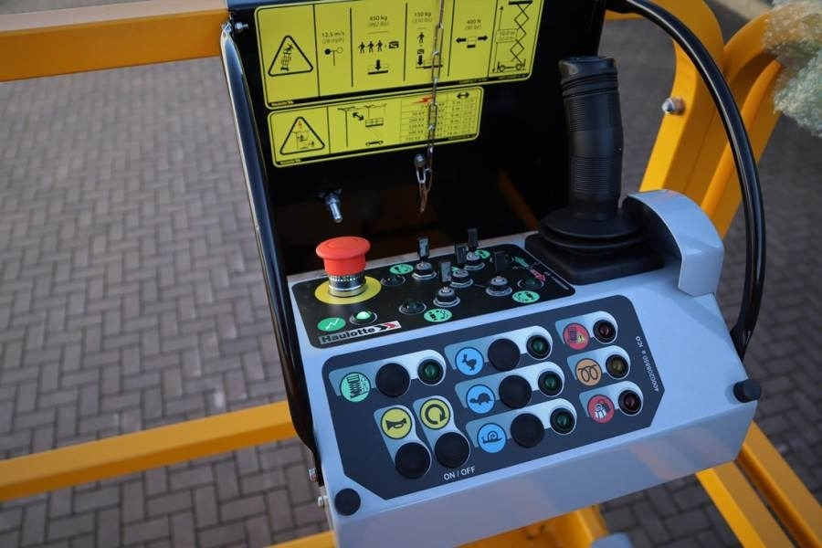 Haulotte Compact 12DX Valid Inspection, *Guarantee! Diesel, - Máy nâng người hình kéo: hình 3 Haulotte Compact 12DX Valid Inspection, *Guarantee! Diesel, - Máy nâng người hình kéo: hình 3