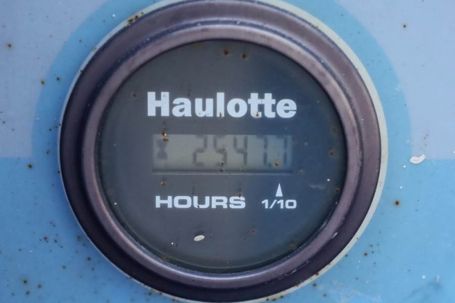 Haulotte H15SX Diesel, 4x4 Drive 15 Working Height, 500kg C - Máy nâng người hình kéo: hình 5 Haulotte H15SX Diesel, 4x4 Drive 15 Working Height, 500kg C - Máy nâng người hình kéo: hình 5