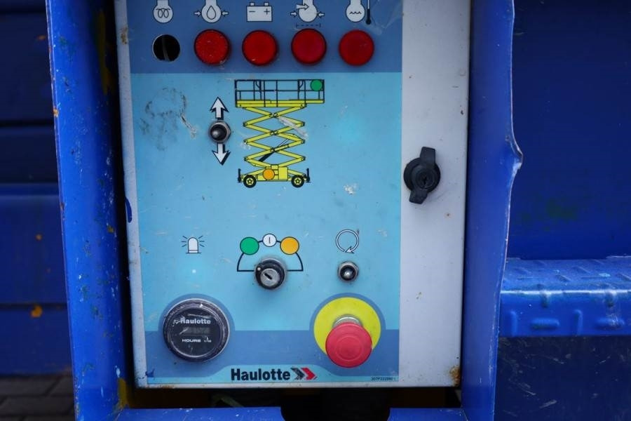 Haulotte H15SX Diesel, 4x4 Drive 15 Working Height, 500kg C - Máy nâng người hình kéo: hình 4 Haulotte H15SX Diesel, 4x4 Drive 15 Working Height, 500kg C - Máy nâng người hình kéo: hình 4