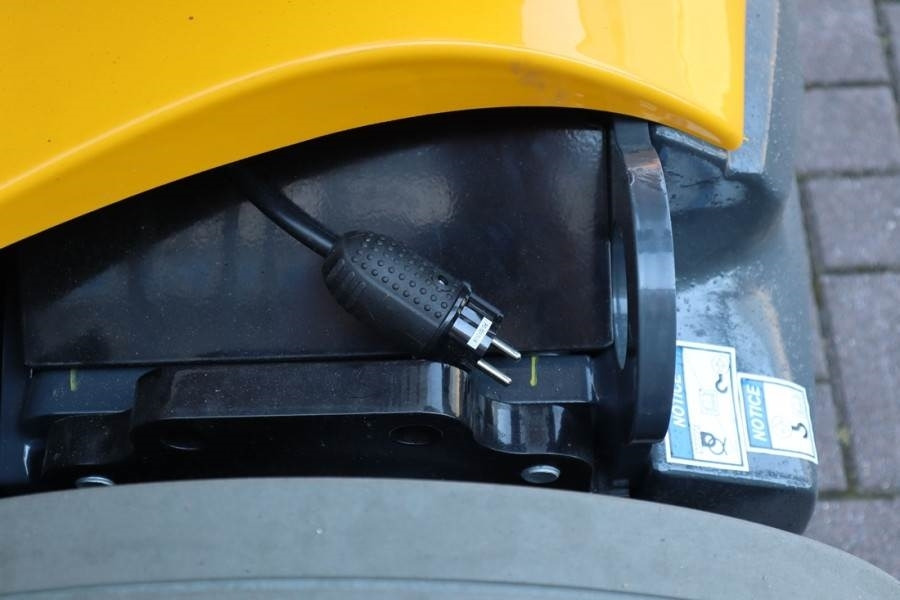 Haulotte HA12CJ+ Valid inspection, *Guarantee! Electric, 12 - Xe nâng người nhiều khớp nối: hình 3 Haulotte HA12CJ+ Valid inspection, *Guarantee! Electric, 12 - Xe nâng người nhiều khớp nối: hình 3