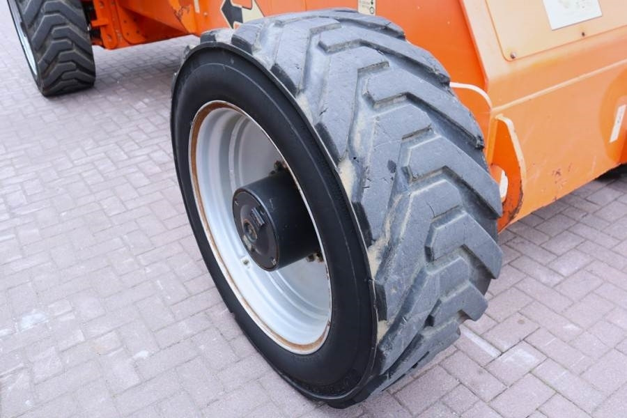 Xe nâng người hình viễn vọng kính JLG 1350SJP Diesel, 4x4 Drive And 4-Wheel Steering, 43: hình 16 Xe nâng người hình viễn vọng kính JLG 1350SJP Diesel, 4x4 Drive And 4-Wheel Steering, 43: hình 16