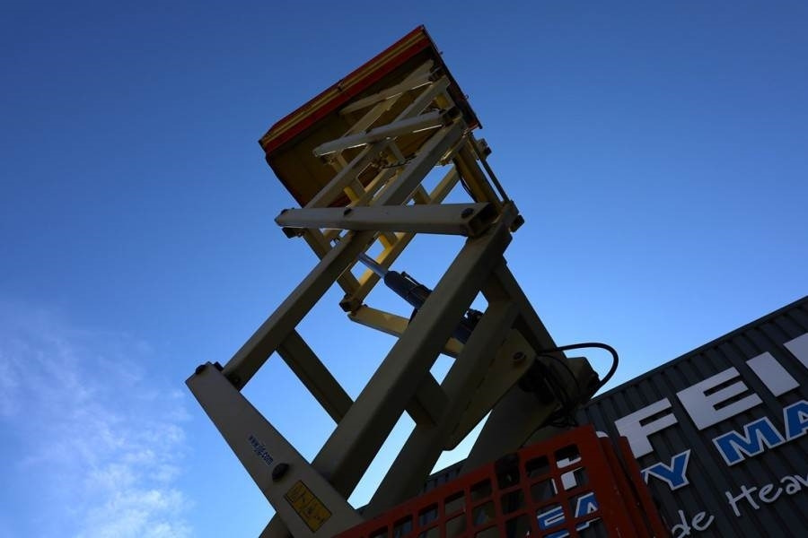 Máy nâng người hình kéo JLG 3369LE Electric, 12m Working Height, 450kg Capacit: hình 9