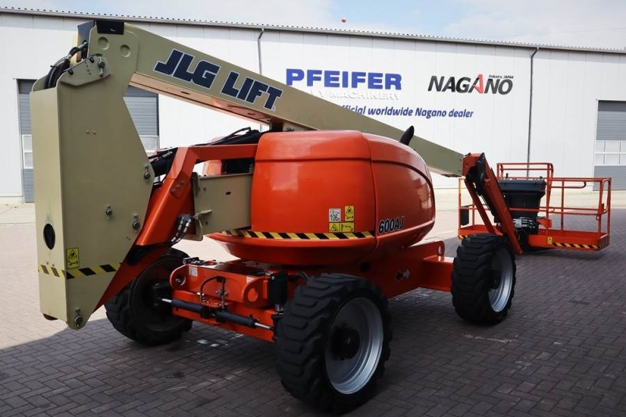 JLG 600AJ Valid inspection, *Guarantee! Diesel, 4x4 Dr - Xe nâng người nhiều khớp nối: hình 2 JLG 600AJ Valid inspection, *Guarantee! Diesel, 4x4 Dr - Xe nâng người nhiều khớp nối: hình 2