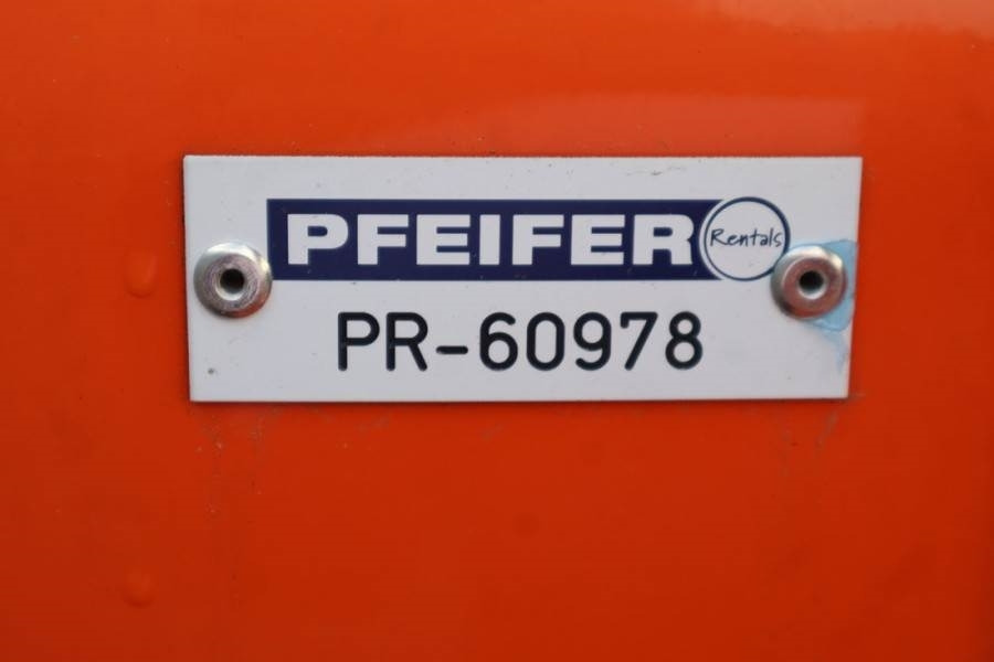 JLG 660SJ Valid Inspection, *Guarantee! Diesel, 4x4 Dr - Xe nâng người hình viễn vọng kính: hình 5 JLG 660SJ Valid Inspection, *Guarantee! Diesel, 4x4 Dr - Xe nâng người hình viễn vọng kính: hình 5