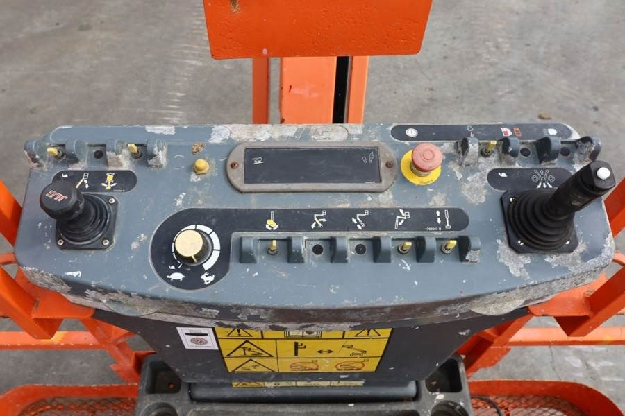 JLG 660SJC Diesel, Steel Tracks, 20m Working Height, 1 - Xe nâng người hình viễn vọng kính: hình 5 JLG 660SJC Diesel, Steel Tracks, 20m Working Height, 1 - Xe nâng người hình viễn vọng kính: hình 5