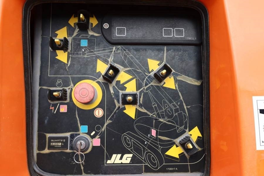 JLG 660SJC Diesel, Steel Tracks, 20m Working Height, 1 - Xe nâng người hình viễn vọng kính: hình 4 JLG 660SJC Diesel, Steel Tracks, 20m Working Height, 1 - Xe nâng người hình viễn vọng kính: hình 4