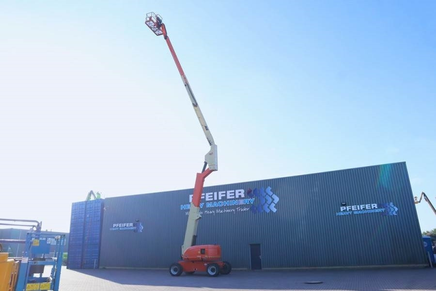 JLG 800AJ Diesel, 4x4 Drive, 26.5m Working Height, 15. - Xe nâng người nhiều khớp nối: hình 3 JLG 800AJ Diesel, 4x4 Drive, 26.5m Working Height, 15. - Xe nâng người nhiều khớp nối: hình 3