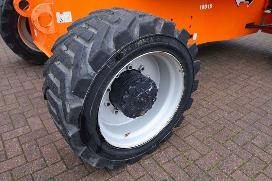 JLG 800AJ Valid Inspection, Diesel, 4x4 Drive, 26.5m W - Xe nâng người nhiều khớp nối: hình 2 JLG 800AJ Valid Inspection, Diesel, 4x4 Drive, 26.5m W - Xe nâng người nhiều khớp nối: hình 2