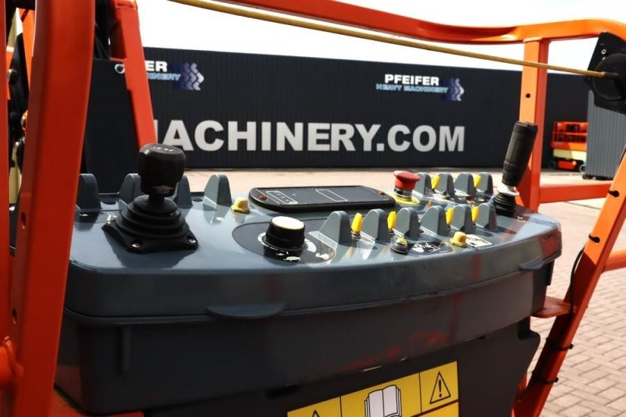 JLG EC520AJ Electric, 18m Working Height, 10.65m Reach - Xe nâng người nhiều khớp nối: hình 3 JLG EC520AJ Electric, 18m Working Height, 10.65m Reach - Xe nâng người nhiều khớp nối: hình 3
