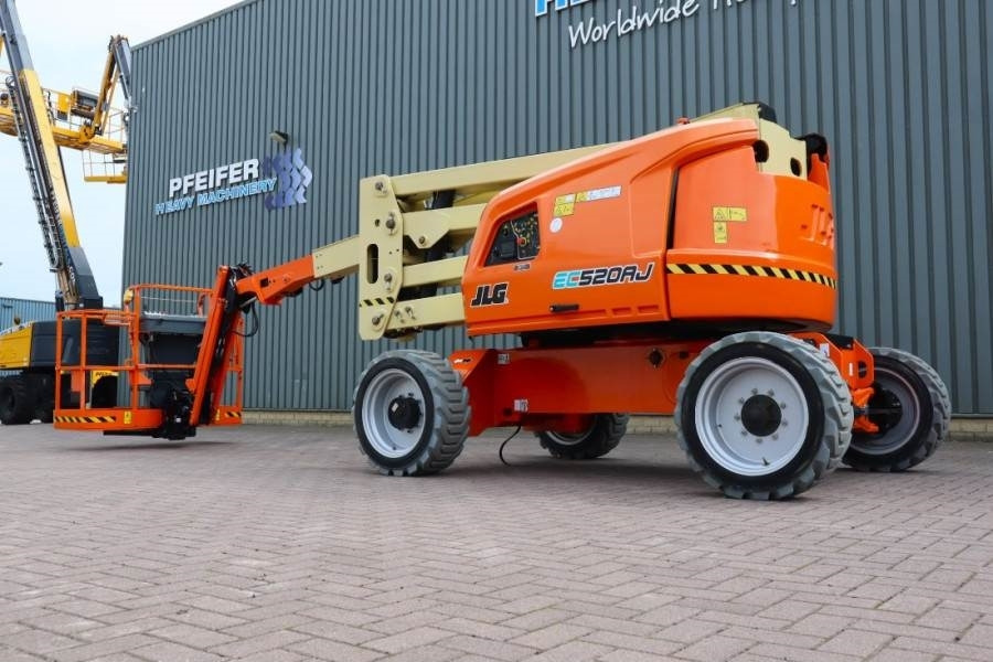 JLG EC520AJ Electric, 18m Working Height, 10.65m Reach - Xe nâng người nhiều khớp nối: hình 5 JLG EC520AJ Electric, 18m Working Height, 10.65m Reach - Xe nâng người nhiều khớp nối: hình 5