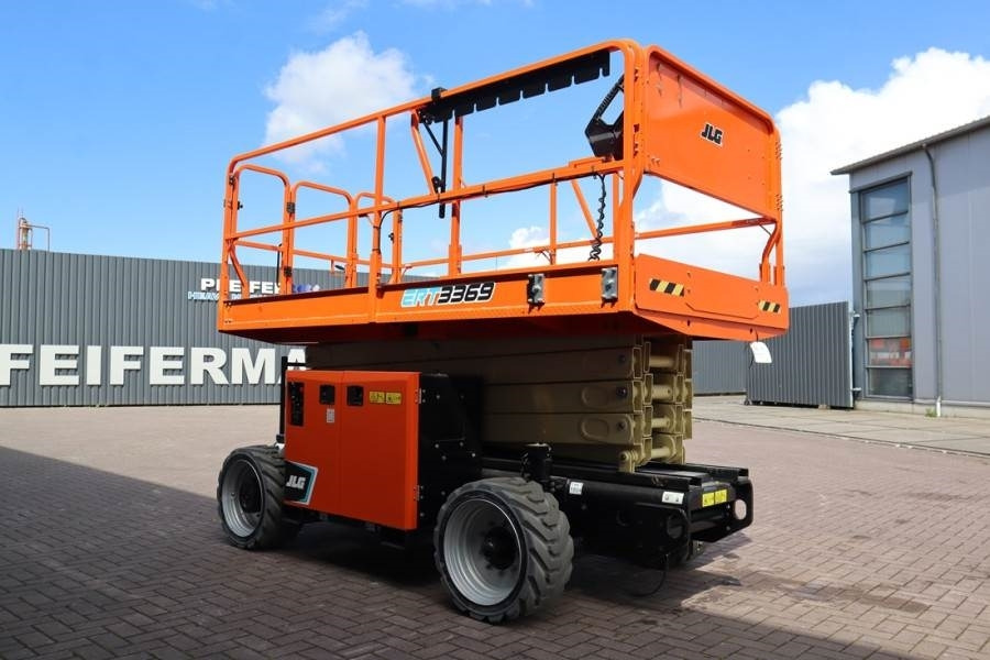 JLG ERT3369 Unused, Diesel, 12m Working Height, 454kg - Máy nâng người hình kéo: hình 2 JLG ERT3369 Unused, Diesel, 12m Working Height, 454kg - Máy nâng người hình kéo: hình 2
