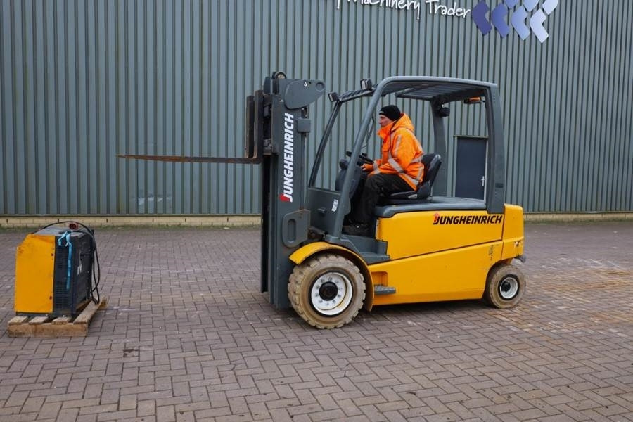 Jungheinrich EFG550 Electric, 5000kg Capacity, Lifting Height 3 - Xe nâng diesel: hình 2 Jungheinrich EFG550 Electric, 5000kg Capacity, Lifting Height 3 - Xe nâng diesel: hình 2