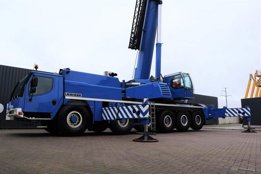 Liebherr LTM1150-6.1 Dutch Vehicle Registration, Valid Abom - Cần cẩu mọi địa hình: hình 2 Liebherr LTM1150-6.1 Dutch Vehicle Registration, Valid Abom - Cần cẩu mọi địa hình: hình 2