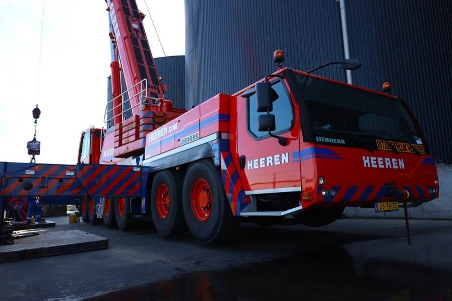 Liebherr LTM1300-6.2 Dutch Registration, 12x8, 300t Capacit - Cần cẩu mọi địa hình: hình 1 Liebherr LTM1300-6.2 Dutch Registration, 12x8, 300t Capacit - Cần cẩu mọi địa hình: hình 1