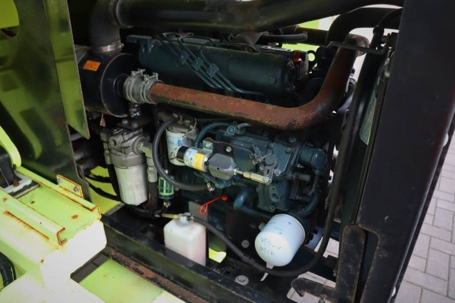 MEC 3392RT-T Diesel, 4x4 Drive, 12m Working Height, 12 - Máy nâng người hình kéo: hình 3 MEC 3392RT-T Diesel, 4x4 Drive, 12m Working Height, 12 - Máy nâng người hình kéo: hình 3