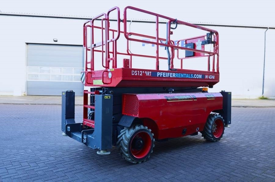 Magni DS1218RT Valid inspection, Diesel, 4x4 Drive, 12m - Máy nâng người hình kéo: hình 2 Magni DS1218RT Valid inspection, Diesel, 4x4 Drive, 12m - Máy nâng người hình kéo: hình 2