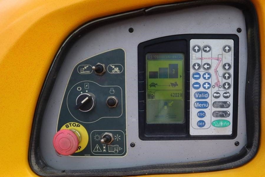 Manitou 160ATJ Diesel, 4x4x4 Drive, 16m Working Height, 8.  - Xe nâng người nhiều khớp nối: hình 4 Manitou 160ATJ Diesel, 4x4x4 Drive, 16m Working Height, 8.  - Xe nâng người nhiều khớp nối: hình 4