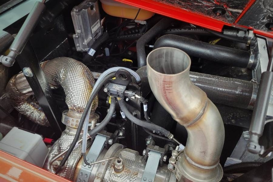 Xe nâng địa hình gồ ghề Manitou M30-4 Valid inspection, *Guarantee, Diesel, 4x4 Dr: hình 12 Xe nâng địa hình gồ ghề Manitou M30-4 Valid inspection, *Guarantee, Diesel, 4x4 Dr: hình 12