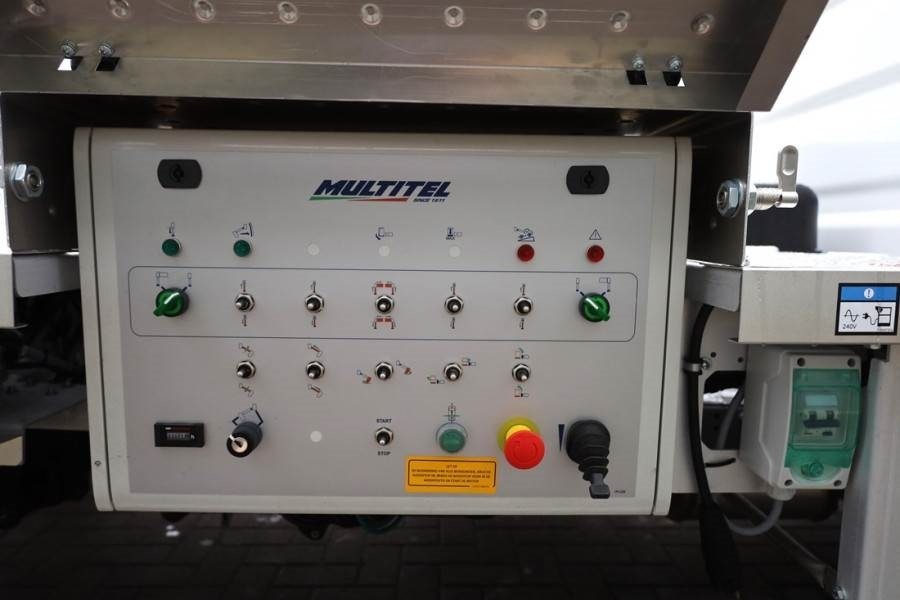 Multitel MTE270 Valid inspection, *Guarantee! Driving Licen - Nền bục trên không gắn trên xe tải: hình 5 Multitel MTE270 Valid inspection, *Guarantee! Driving Licen - Nền bục trên không gắn trên xe tải: hình 5