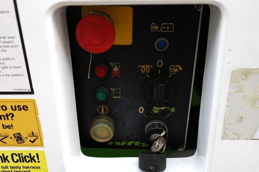 Niftylift HR21 HYBRIDE Hybrid, 4x4 Drive, 21m Working Height - Xe nâng người nhiều khớp nối: hình 4 Niftylift HR21 HYBRIDE Hybrid, 4x4 Drive, 21m Working Height - Xe nâng người nhiều khớp nối: hình 4