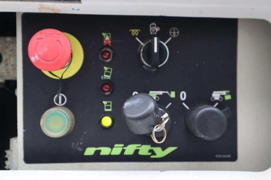 Niftylift HR28 HYBRIDE Valid inspection, *Guarantee! Hybrid, - Xe nâng người nhiều khớp nối: hình 5 Niftylift HR28 HYBRIDE Valid inspection, *Guarantee! Hybrid, - Xe nâng người nhiều khớp nối: hình 5