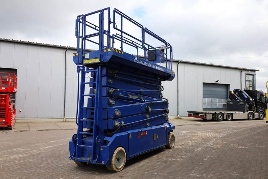 PB LIFT S225-12E Electric, 22.5m Working Height, 450k - Máy nâng người hình kéo: hình 2 PB LIFT S225-12E Electric, 22.5m Working Height, 450k - Máy nâng người hình kéo: hình 2