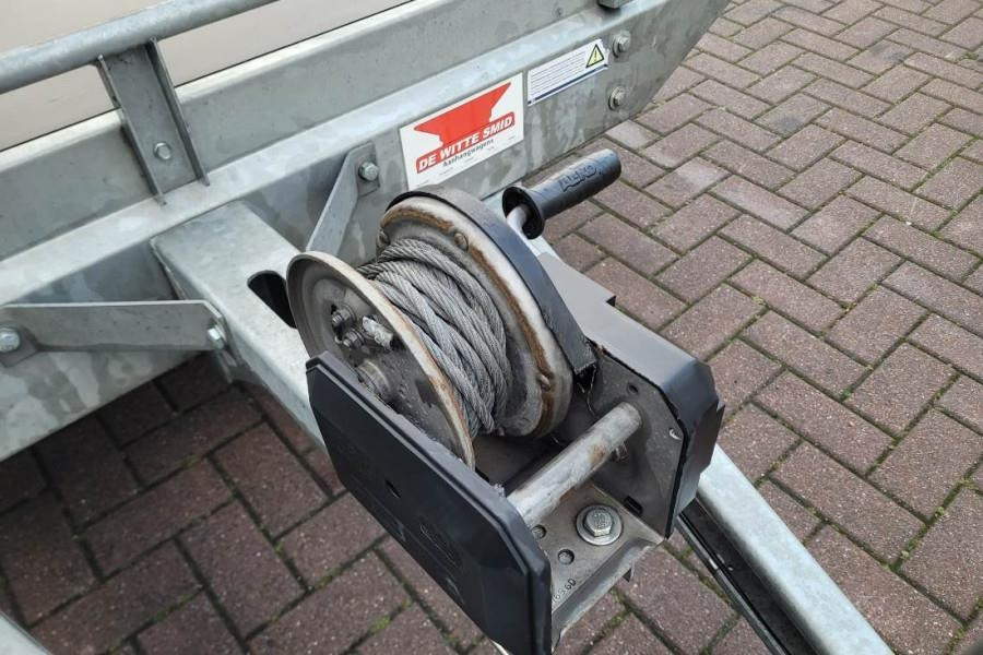 Saris C2700 2 Axel Trailer, Maximum payload: 2045 kg, In - Rơ moóc xe hơi: hình 4 Saris C2700 2 Axel Trailer, Maximum payload: 2045 kg, In - Rơ moóc xe hơi: hình 4