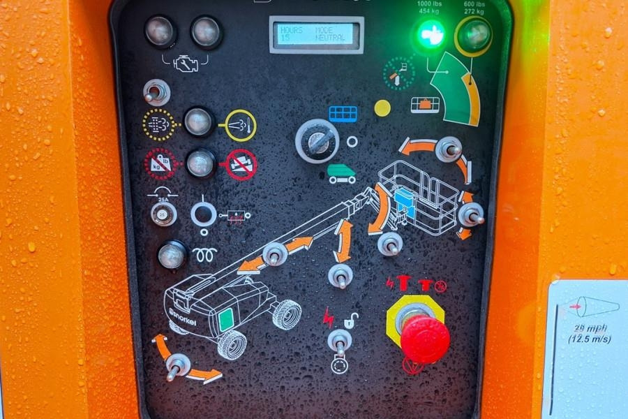 Snorkel 660SJ Valid Inspection, *Guarantee! CE, Diesel, 4x - Xe nâng người hình viễn vọng kính: hình 5 Snorkel 660SJ Valid Inspection, *Guarantee! CE, Diesel, 4x - Xe nâng người hình viễn vọng kính: hình 5