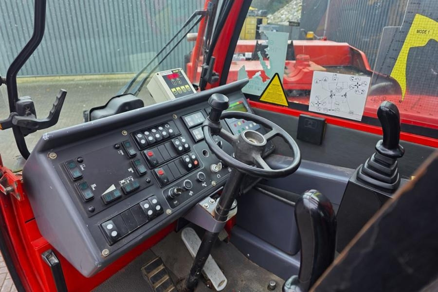 Terex AC35L Diesel, 4x4x4 Drive, 40t Capacity, 37.4m Mai - Cần cẩu mọi địa hình: hình 5 Terex AC35L Diesel, 4x4x4 Drive, 40t Capacity, 37.4m Mai - Cần cẩu mọi địa hình: hình 5