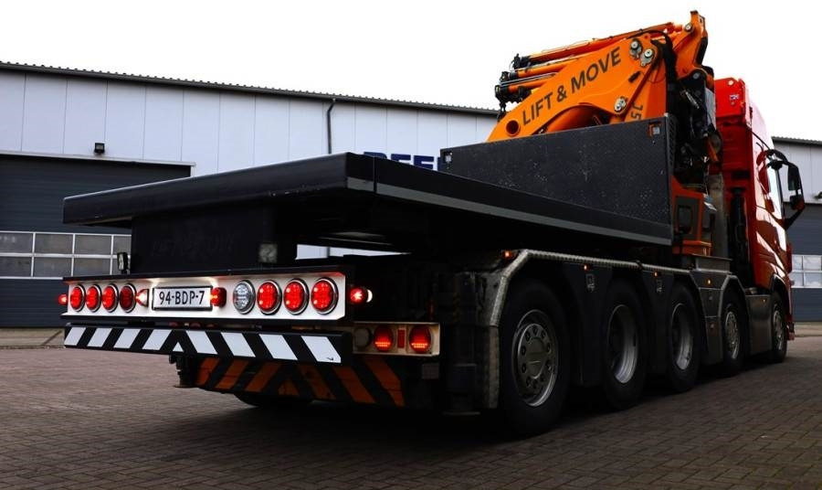 Volvo FH12 With Cormach 135t/m Crane Volvo FH12 10x4 Wit - Cần cẩu mọi địa hình: hình 2 Volvo FH12 With Cormach 135t/m Crane Volvo FH12 10x4 Wit - Cần cẩu mọi địa hình: hình 2