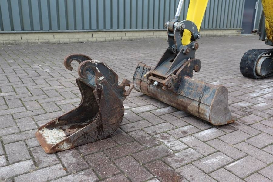 Máy xúc mini Wacker Neuson E08-01 Wacker Neuson mini excavator including 2 bu: hình 7