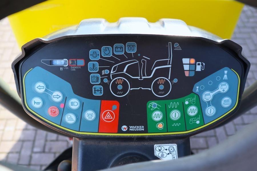 Wacker Neuson RD28-120 Diesel, Front And Rear Vibrating Smooth D - Máy lăn đường: hình 4 Wacker Neuson RD28-120 Diesel, Front And Rear Vibrating Smooth D - Máy lăn đường: hình 4