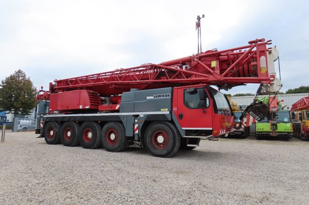 Liebherr LTM 1100-5.2 - Cần cẩu mọi địa hình: hình 2 Liebherr LTM 1100-5.2 - Cần cẩu mọi địa hình: hình 2