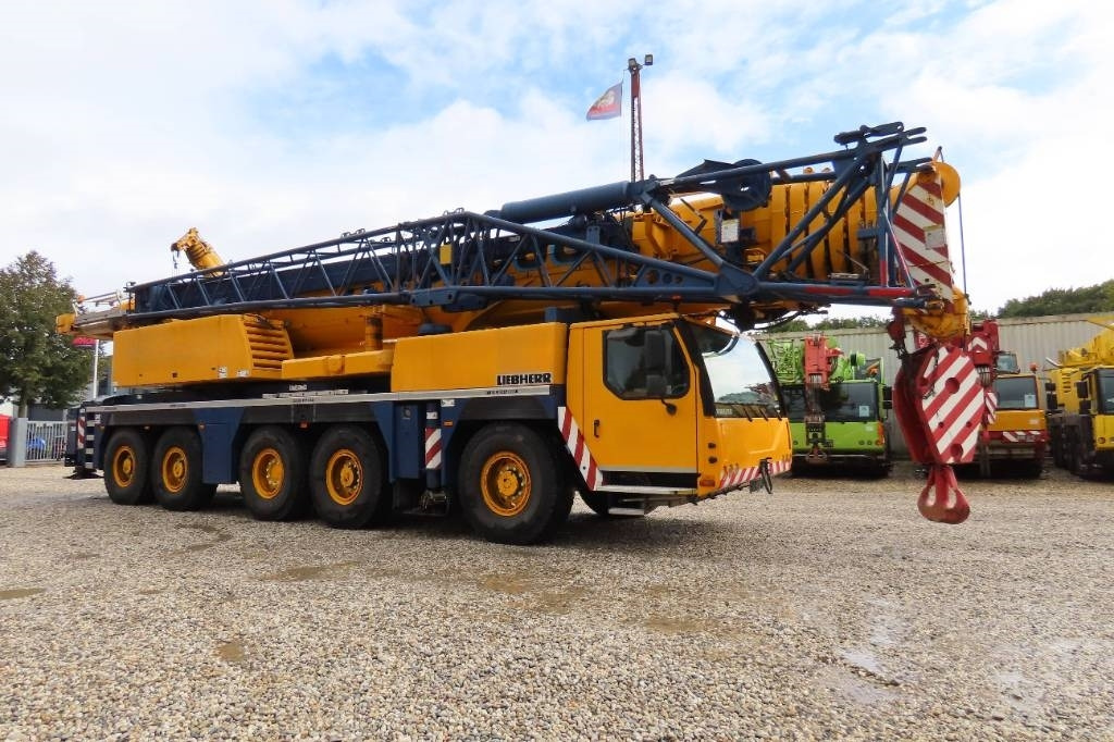 Liebherr LTM 1200-5.1 - Cần cẩu mọi địa hình: hình 2 Liebherr LTM 1200-5.1 - Cần cẩu mọi địa hình: hình 2