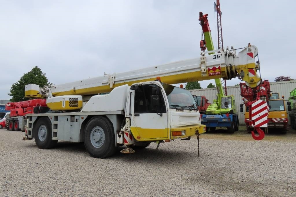 PPM ATT 400/3 - Cần cẩu mọi địa hình: hình 2 PPM ATT 400/3 - Cần cẩu mọi địa hình: hình 2