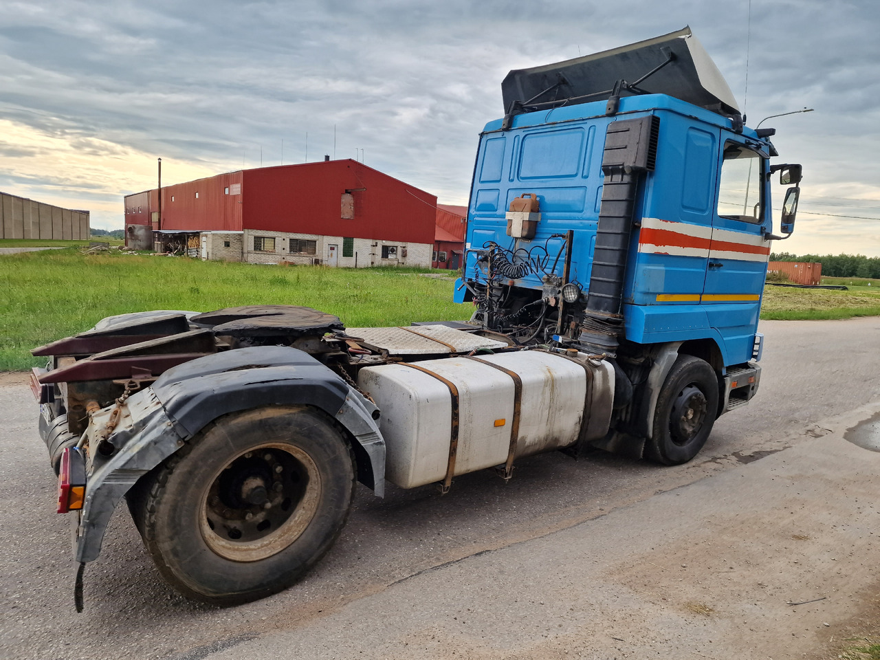 Scania 113 360hp manual - Xe đầu kéo: hình 3 Scania 113 360hp manual - Xe đầu kéo: hình 3