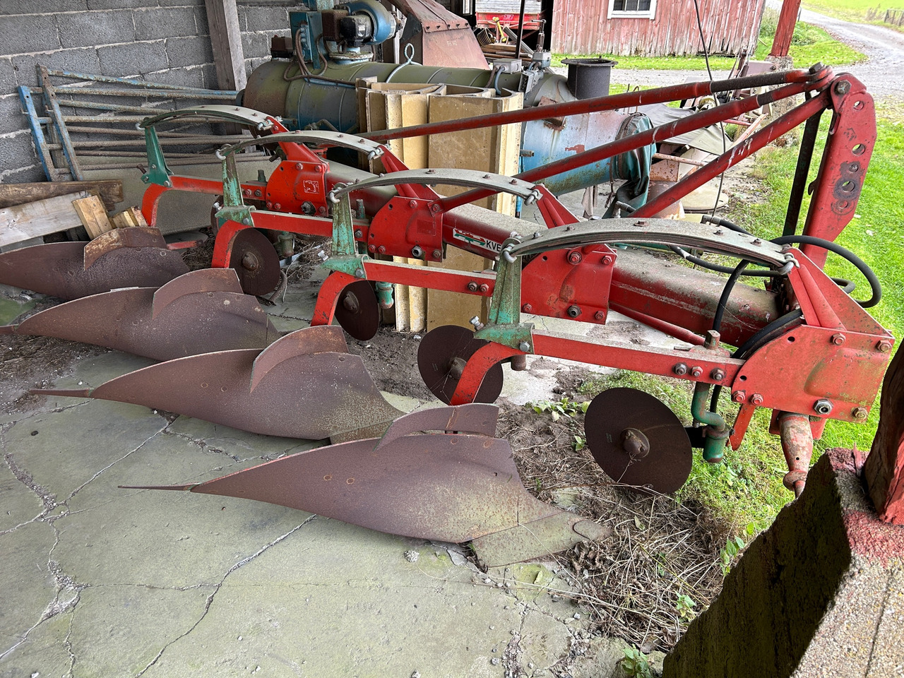 Kverneland A3 - Cày: hình 1 Kverneland A3 - Cày: hình 1