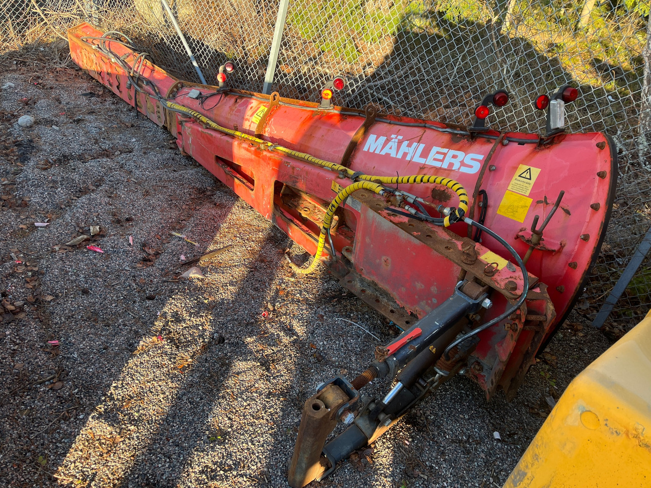 Mählers SP-16 - Cày tuyết: hình 1 Mählers SP-16 - Cày tuyết: hình 1