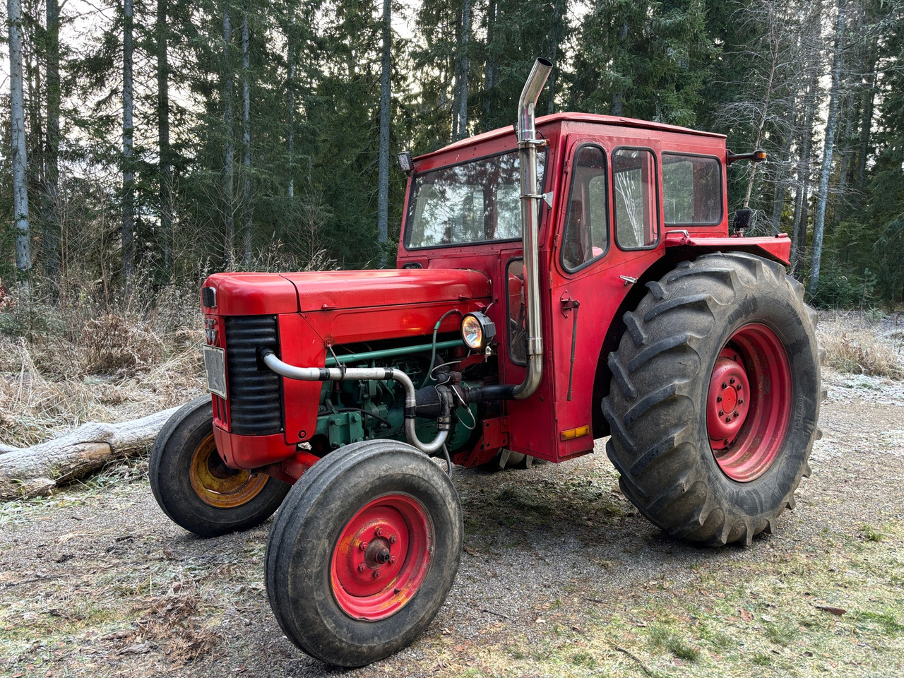 Massey Ferguson 65 - Máy cày: hình 1 Massey Ferguson 65 - Máy cày: hình 1