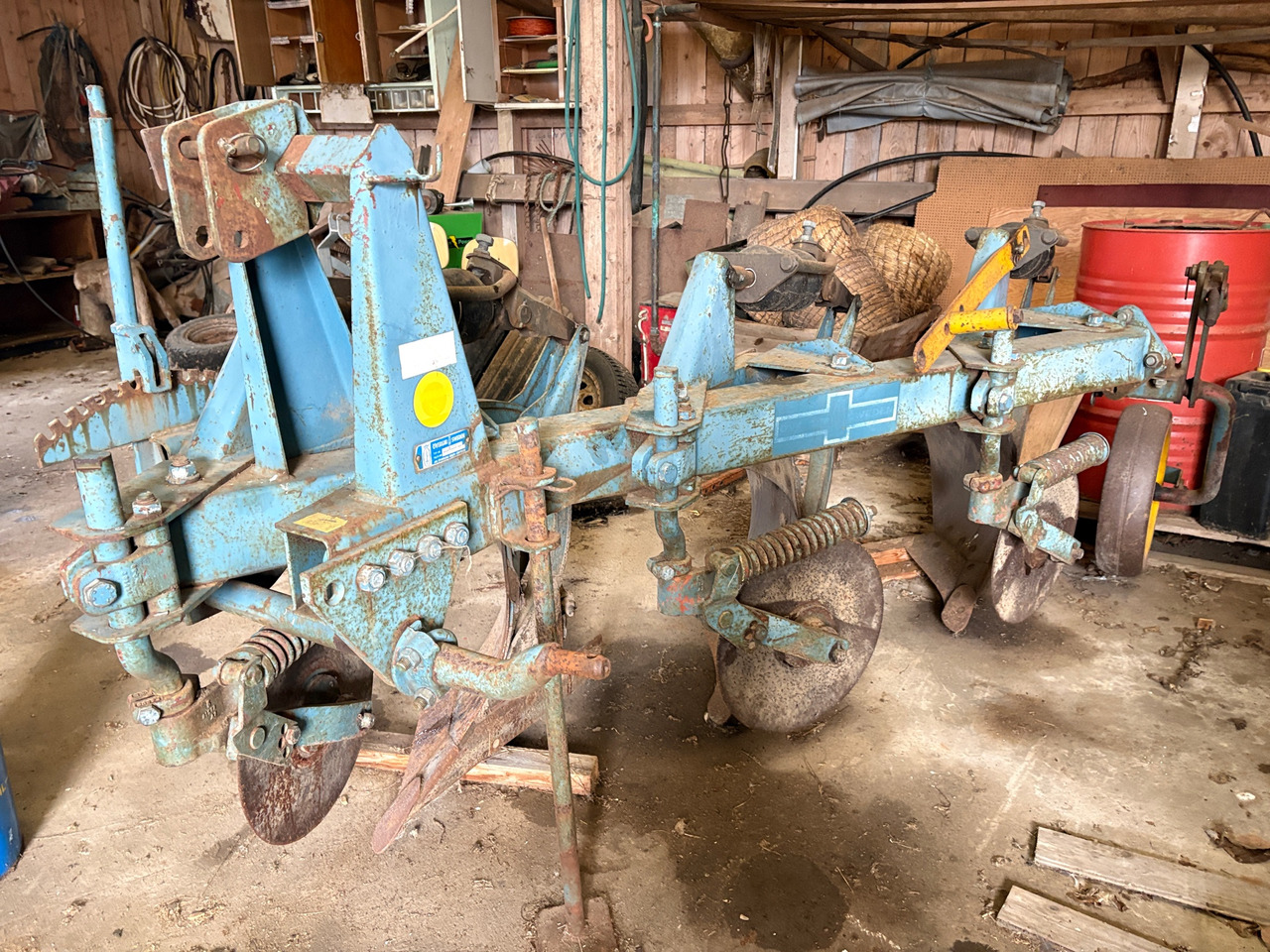 Överum B387 - Cày: hình 1 Överum B387 - Cày: hình 1